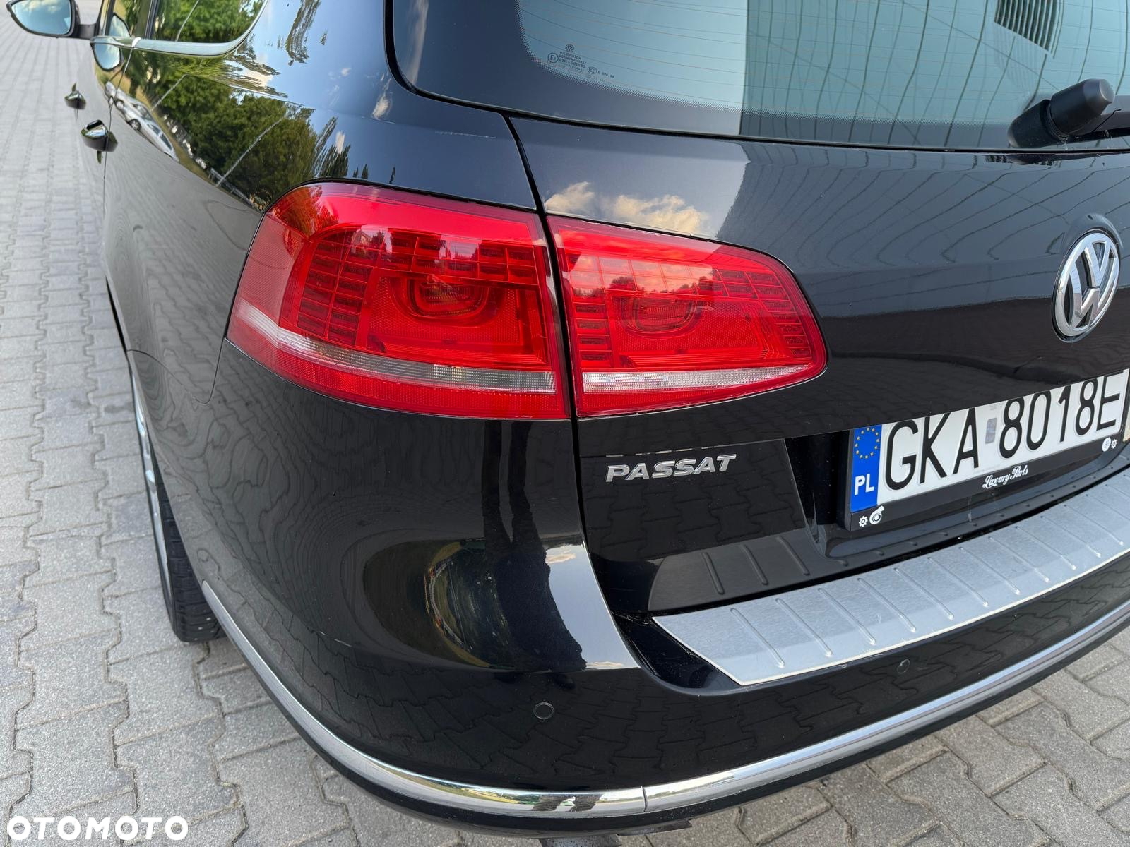 Volkswagen Passat 2.0 TDI DPF Highline - 20