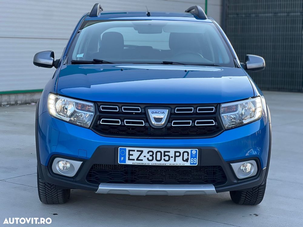 Dacia Sandero Stepway Blue dCi 95 Essential - 18