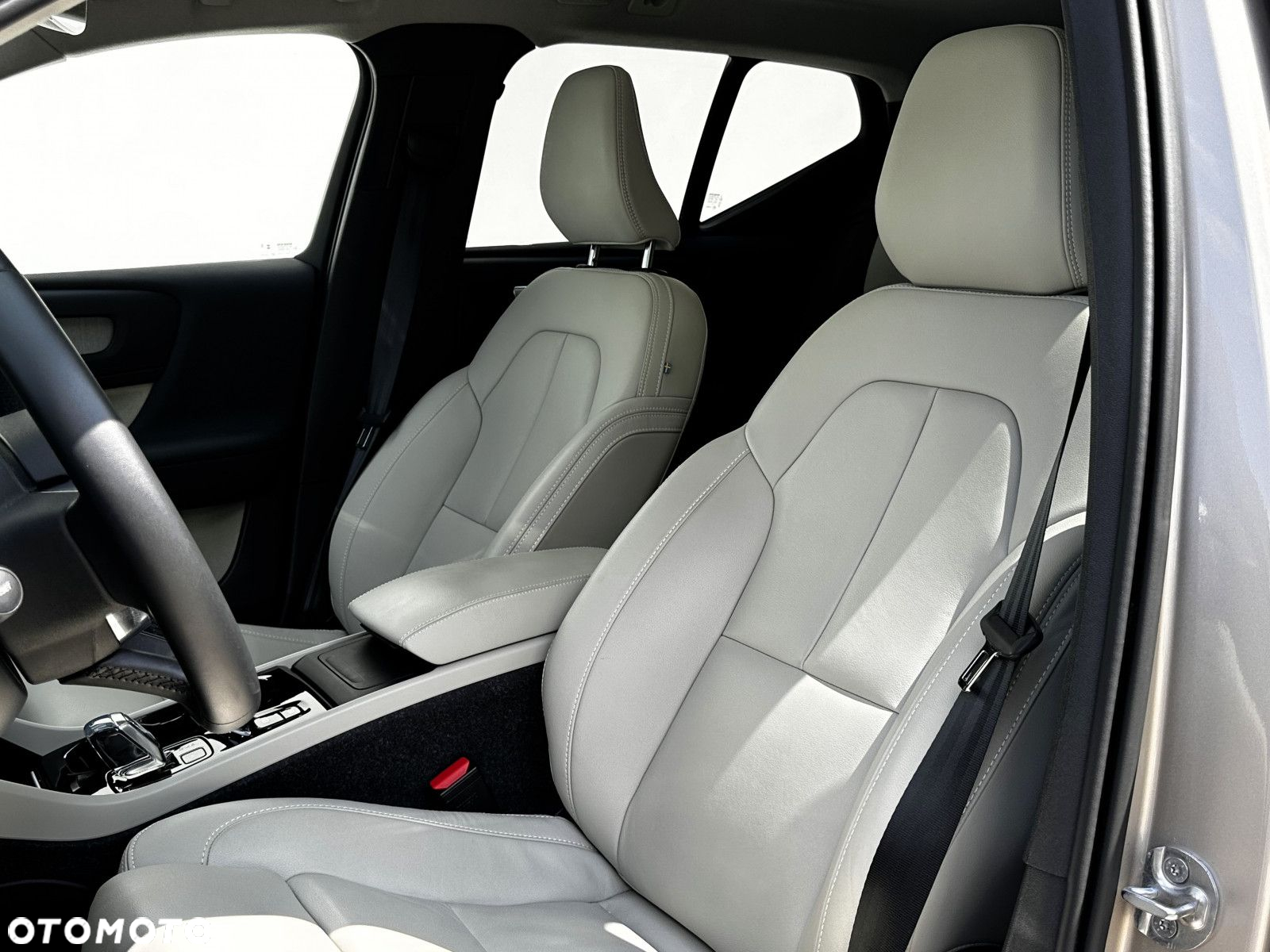 Volvo XC 40 - 20