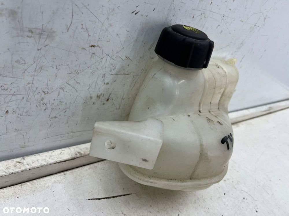 Zbiorniczek wyrównawczy Nissan X-Trail III T32 Rogue Qashqai J11 Kadjar 13-21r. 1.3 1.2 1.5 1.6 dCi - 3