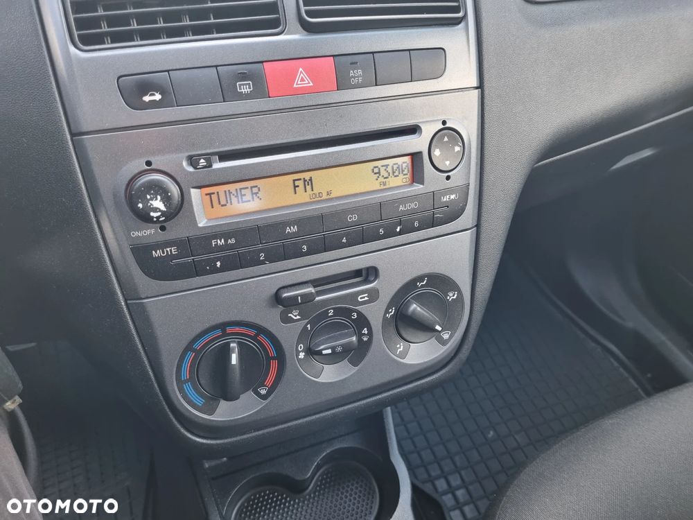 Fiat Linea 1.4 T-Jet 16V Active - 11