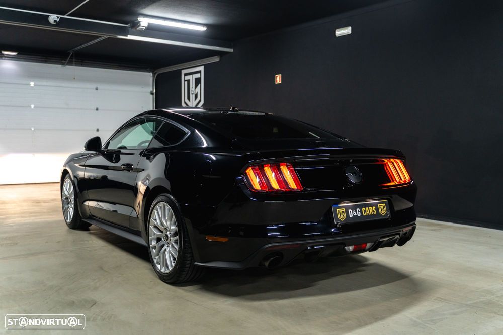 Ford Mustang 2.3i EcoBoost - 2