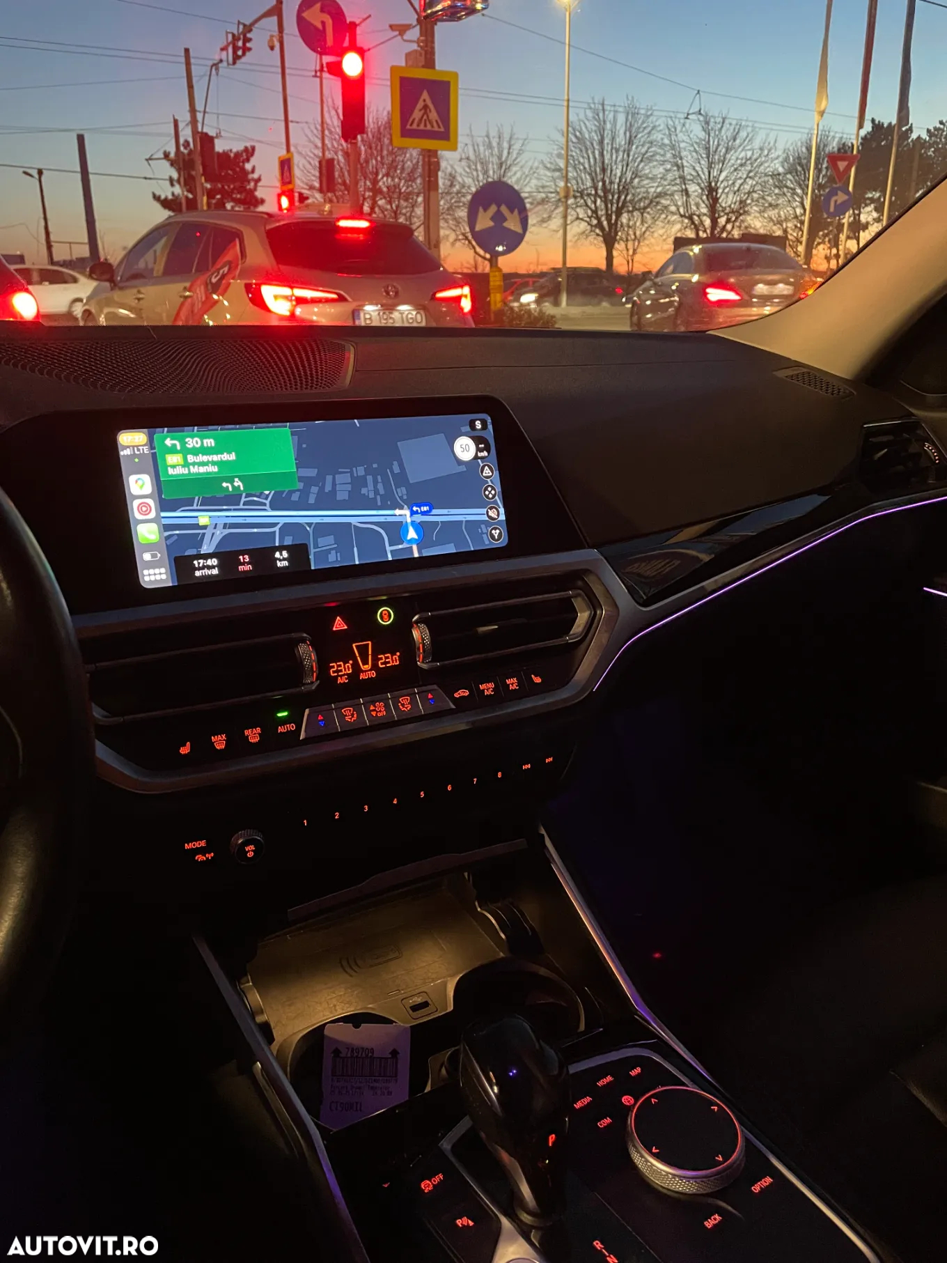 BMW Seria 3 320d AT MHEV - 33