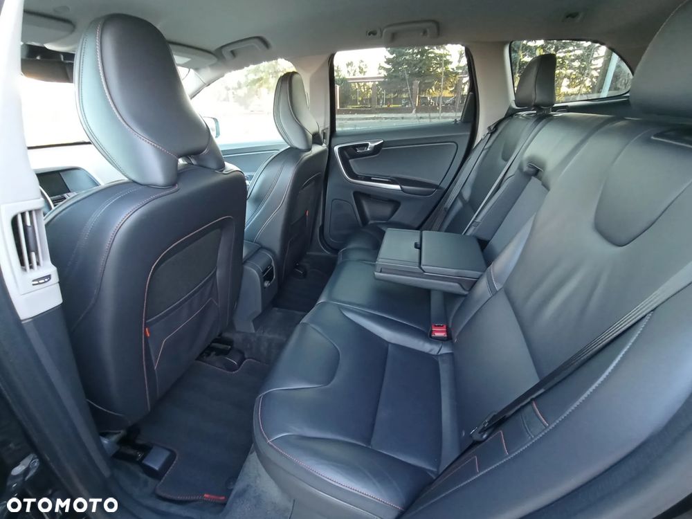 Volvo XC 60 D3 Geartronic Ocean Race - 21