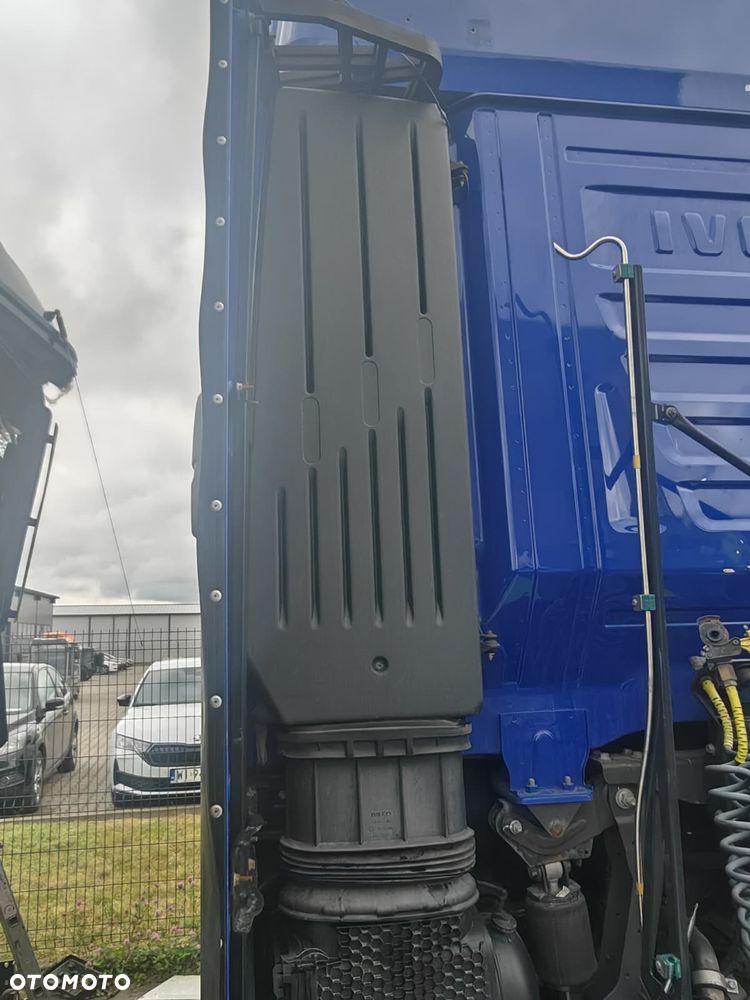 KOMIN WLOT FILTRA POWIETRZA TUNEL IVECO S WAY 2019- - 2