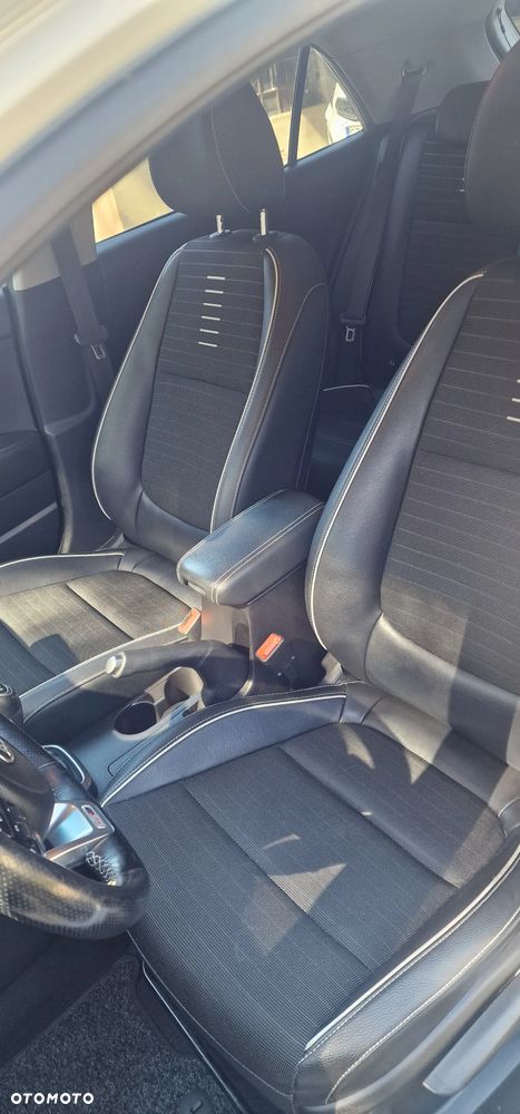 Kia Rio 1.0 T-GDI GT-Line - 15