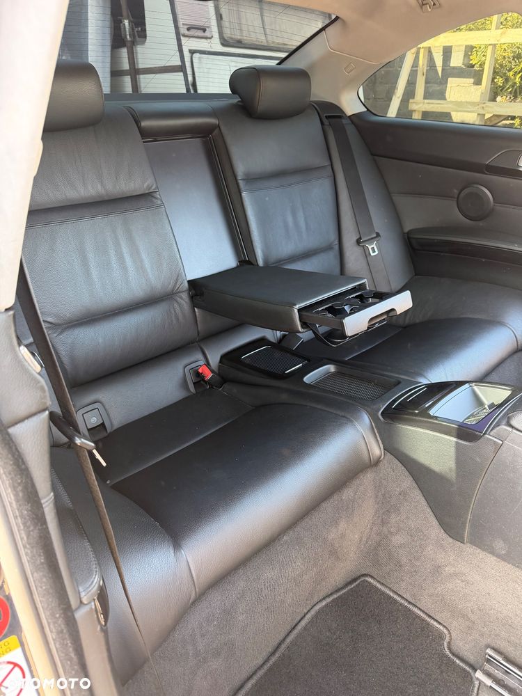 BMW Seria 3 325i - 14