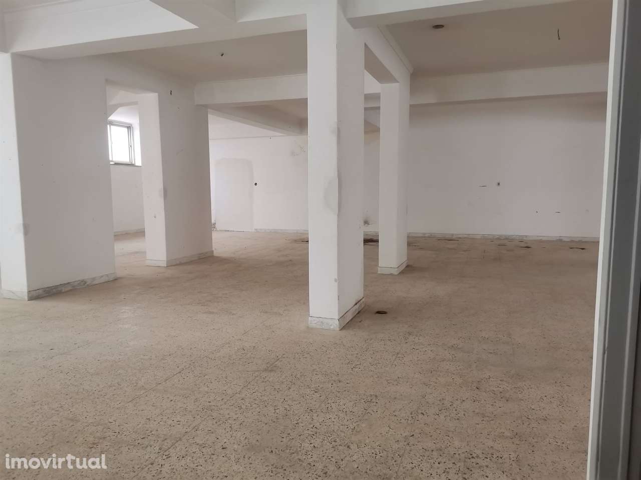 Loja  Venda em Agualva e Mira-Sintra,Sintra - Grande imagem: 3/19