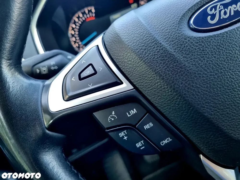 Ford S-Max 1.5 Eco Boost Start-Stopp Titanium - 17