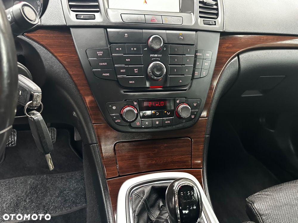 Opel Insignia - 19
