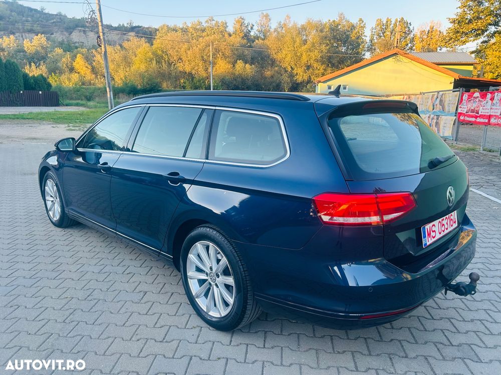 Volkswagen Passat 2.0 TDI DSG Comfortline - 12