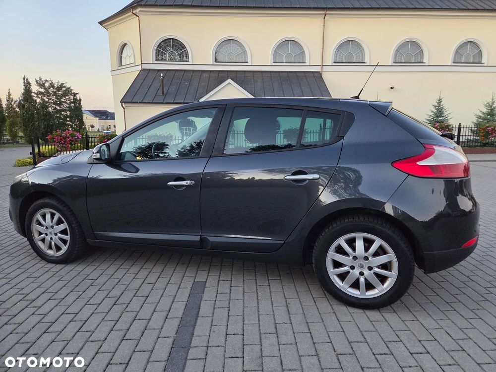 Renault Megane 1.5 dCi Privilege - 6