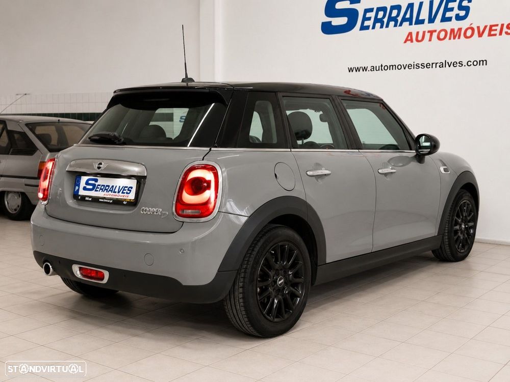 MINI 5 Portas Cooper D - 7