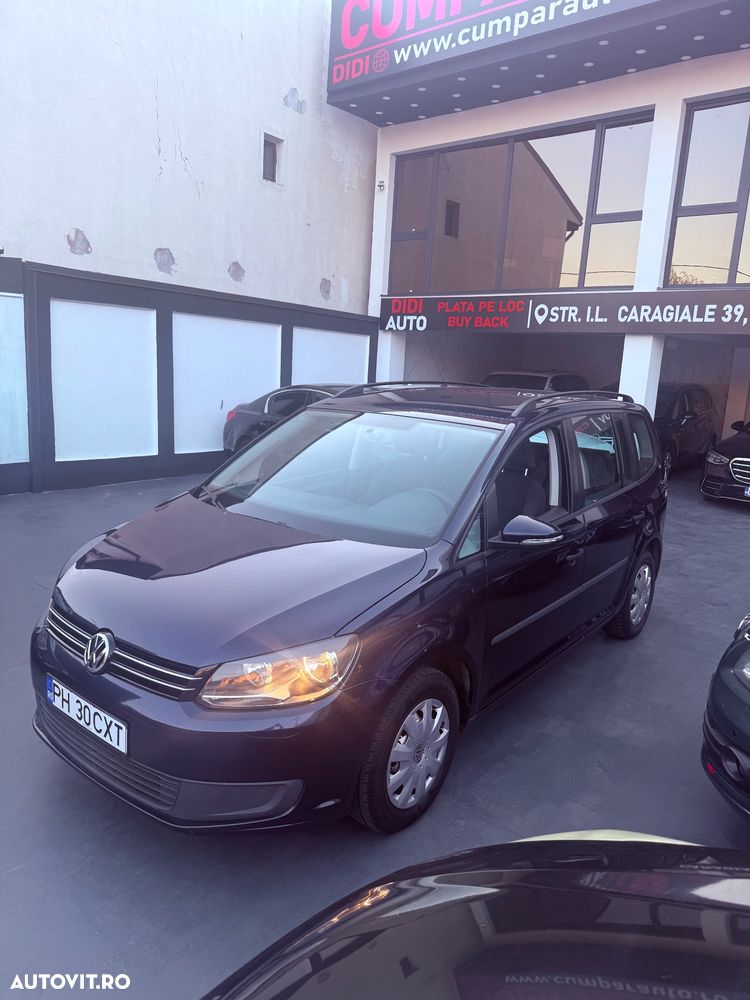 Volkswagen Touran - 13
