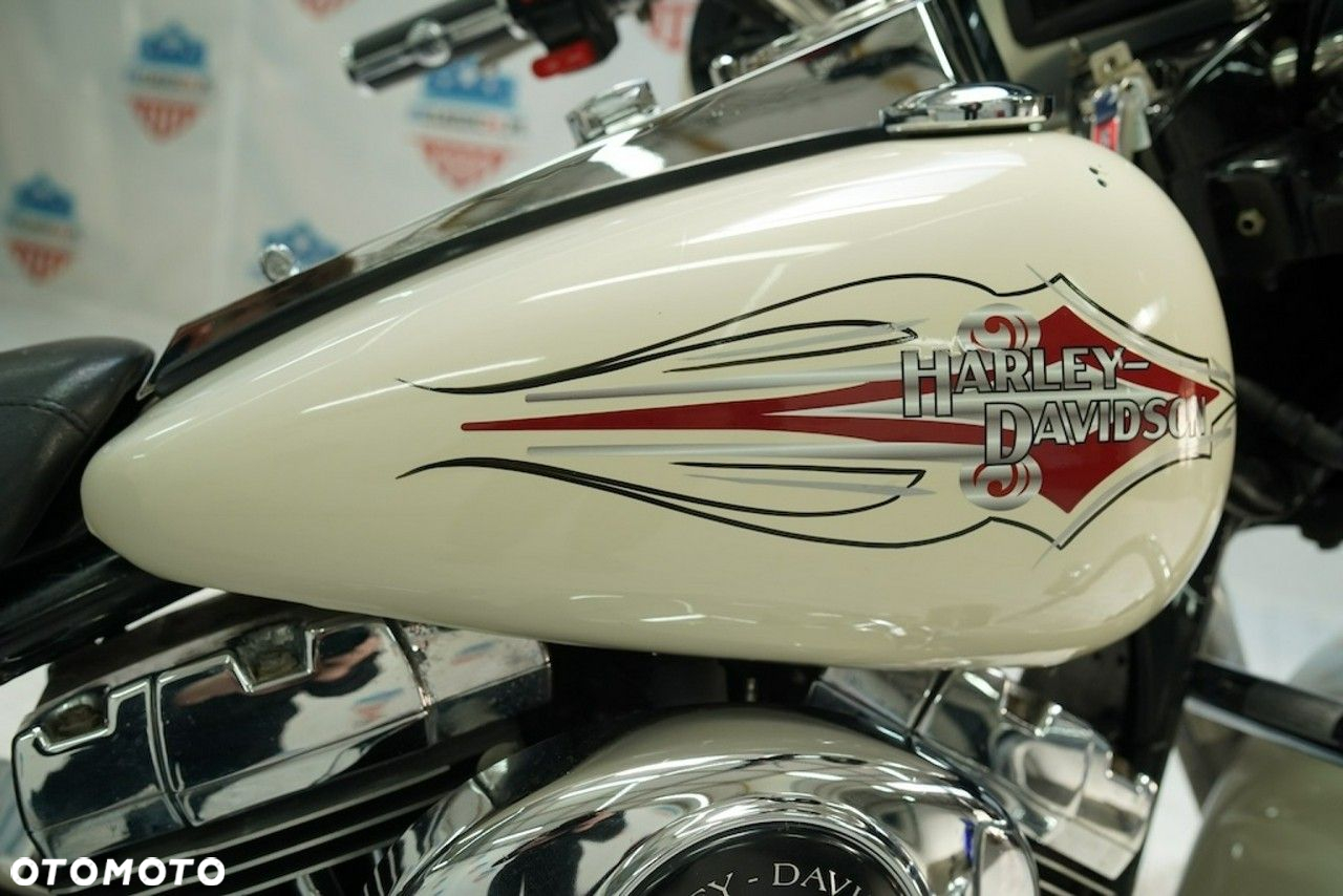 Harley-Davidson Touring Road King - 19
