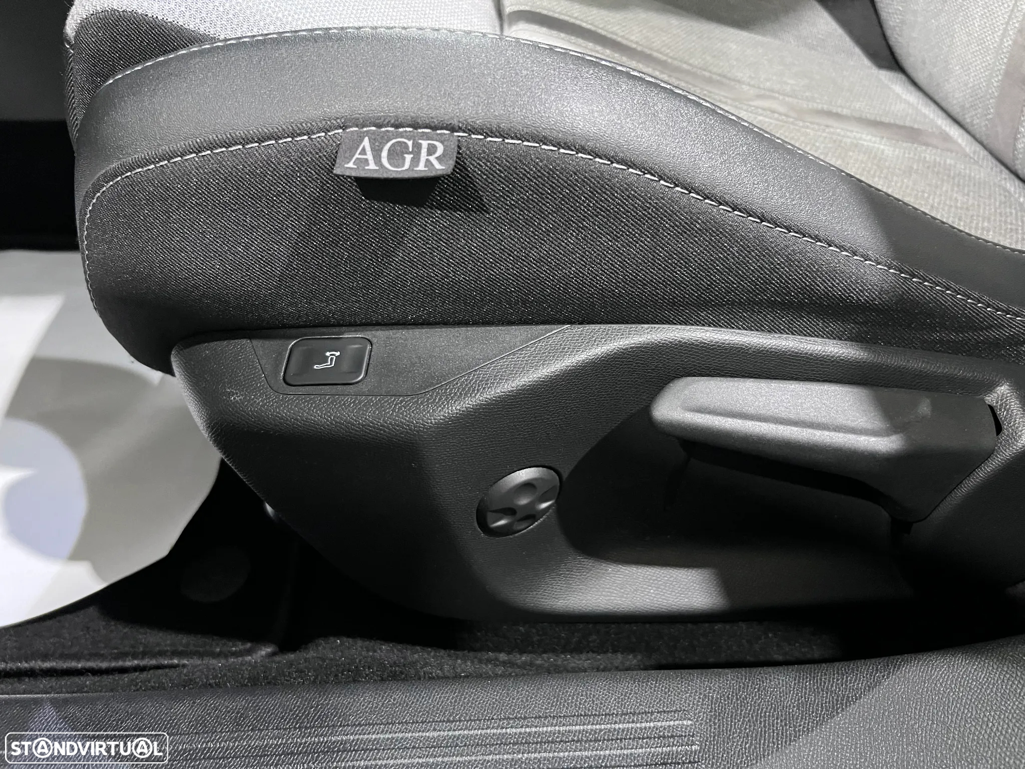 Opel Astra 1.5 D Elegance Aut. - 9