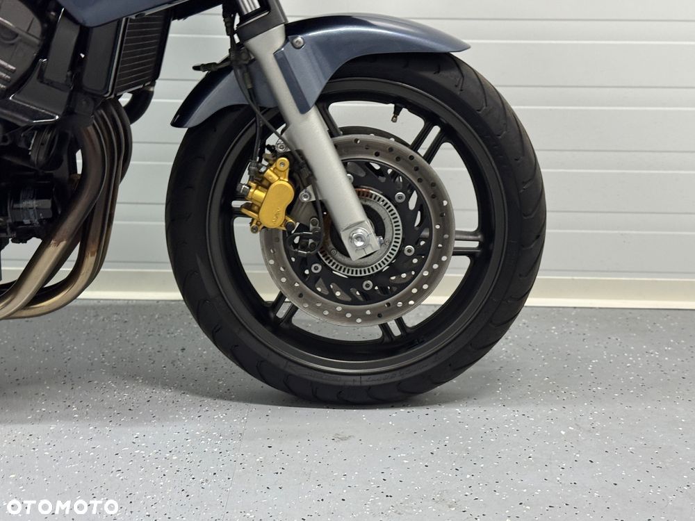 Honda CBF - 7