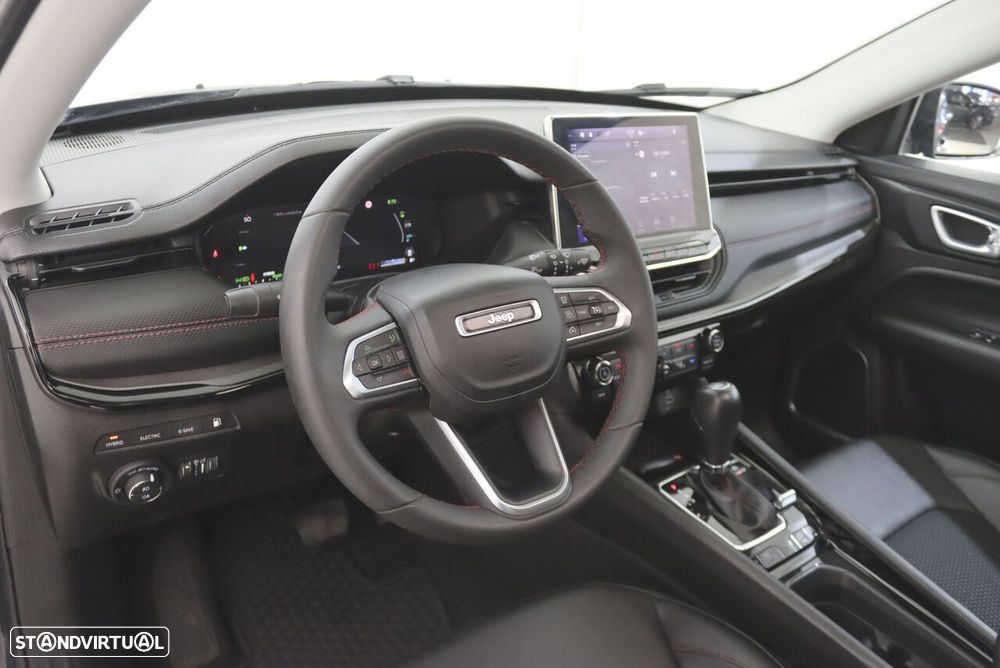 Jeep Compass 1.3 TG S - 4