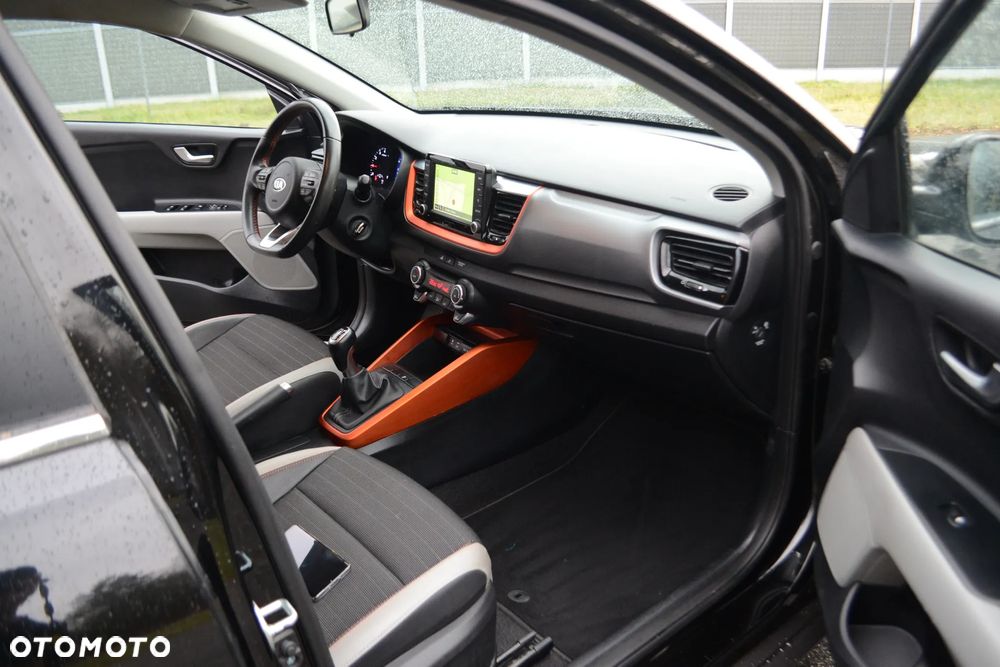 Kia Stonic 1.0 T-GDI 120 Platinum Edition - 6