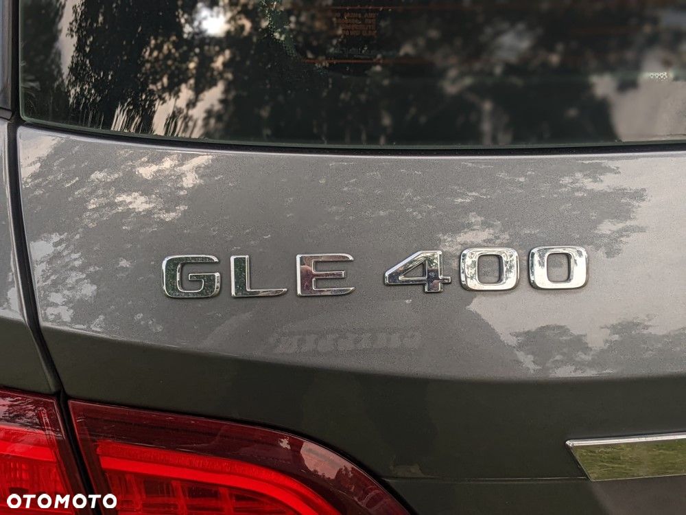 Mercedes-Benz GLE 400 4-Matic 9G-TRONIC - 16