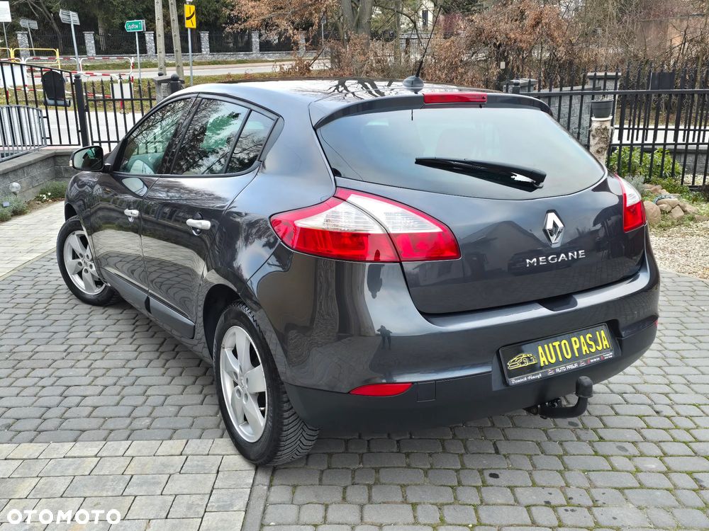 Renault Megane 1.6 16V 110 Dynamique - 13