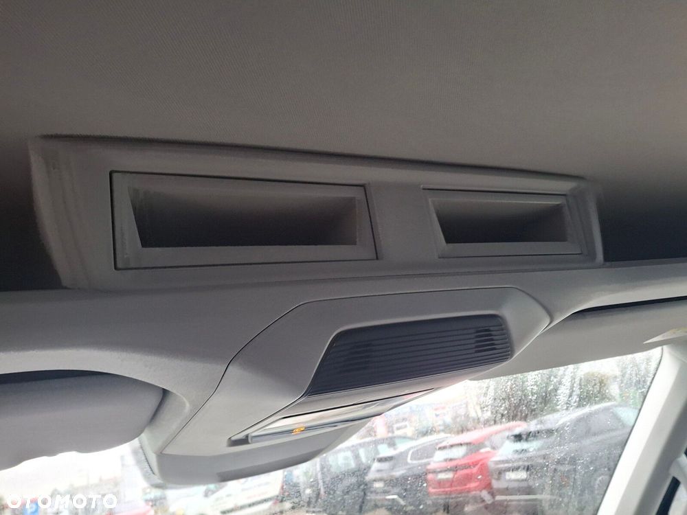 Volkswagen Crafter Skrzyniowy - 23