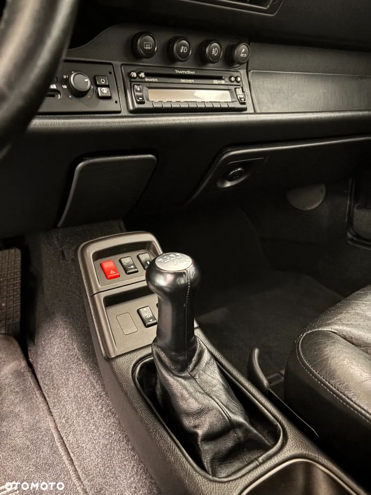 Porsche 911 Carrera - 14