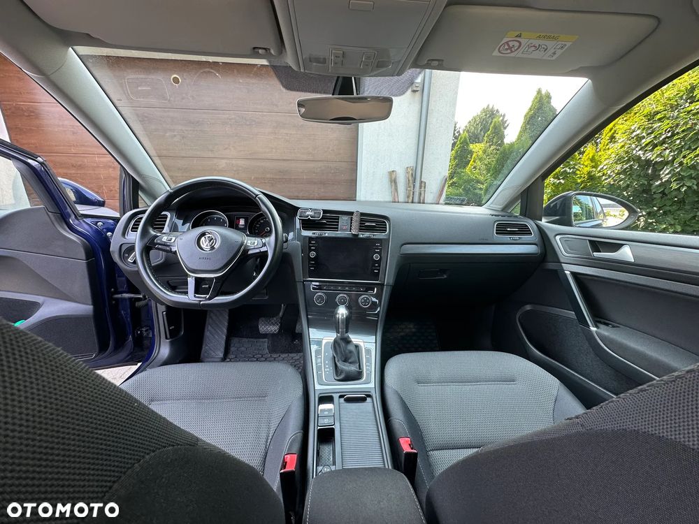 Volkswagen Golf 1.5 TSI BlueMotion ACT DSG Comfortline - 9