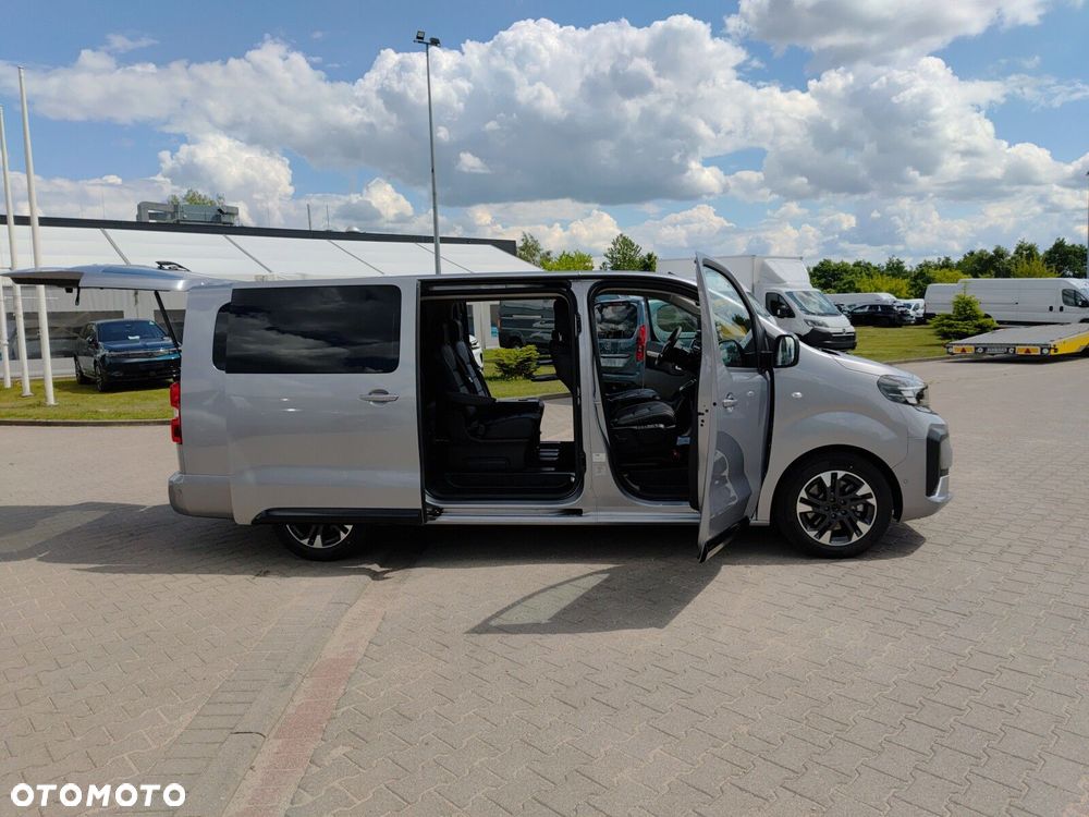 Opel Zafira - 27