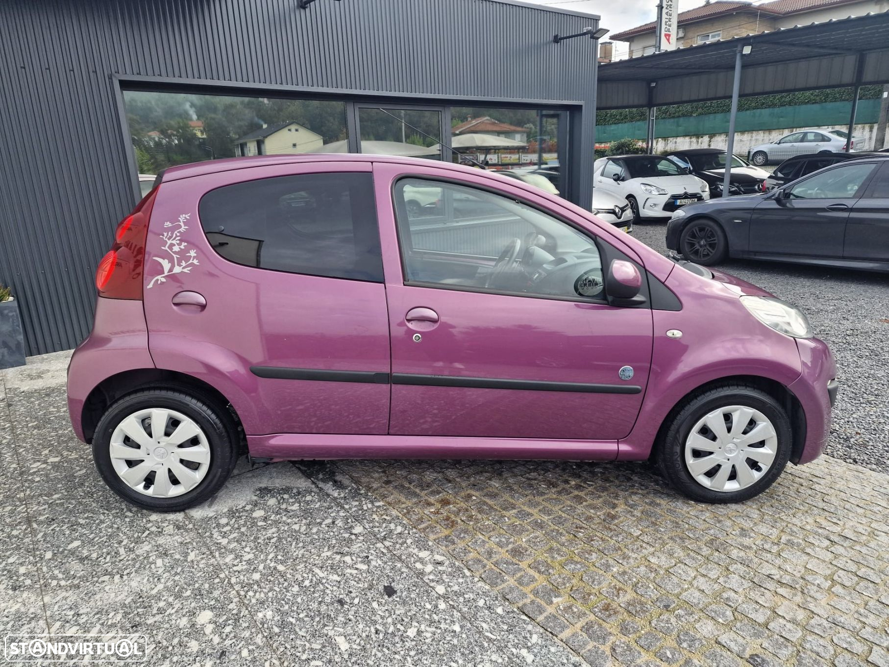 Peugeot 107 1.0 SE Envy 2-Tronic - 11