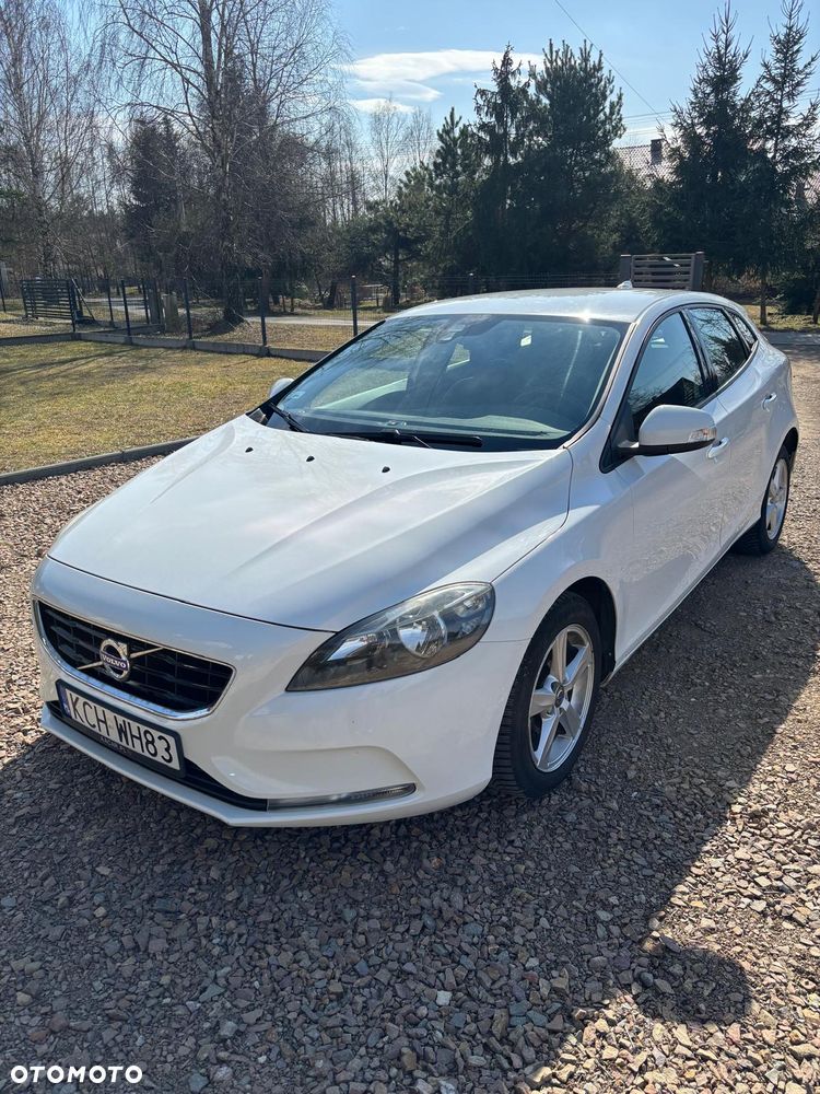Volvo V40 D2 - 1