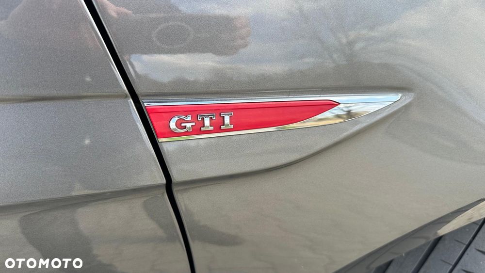 Volkswagen Polo 2.0 TSI OPF DSG GTI - 13