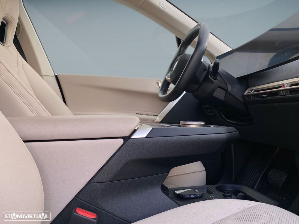 BMW iX xDrive 40 Pack Desportivo - 15