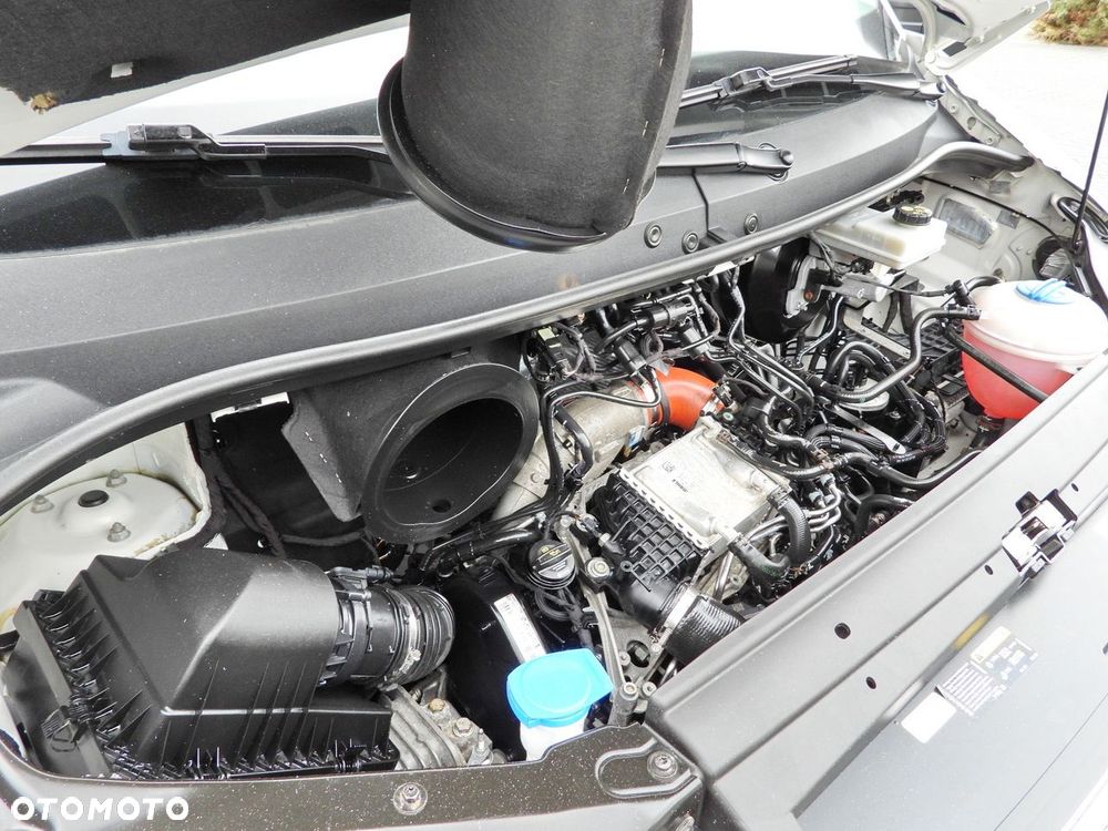 Volkswagen CRAFTER  PLANDEKA 10 PALET WEBASTO TEMPOMAT LEDY  180KM - 22