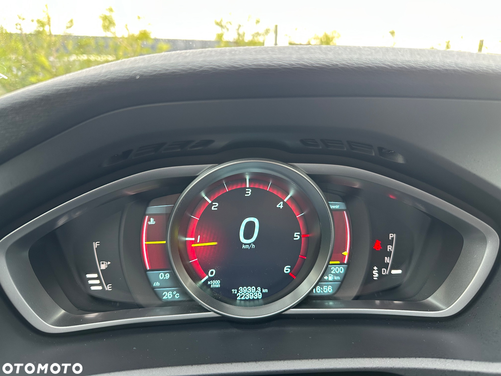 Volvo V40 D2 Summum - 19