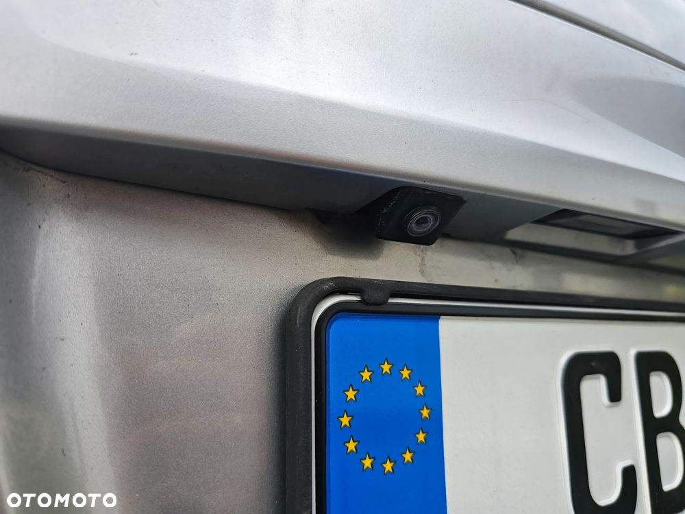 Nissan Qashqai+2 2.0 visia - 30