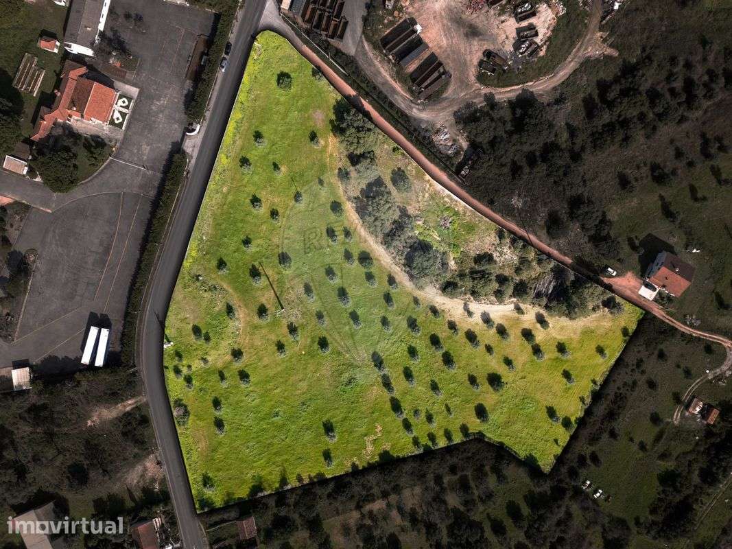 Terreno  para venda - Grande imagem: 2/5