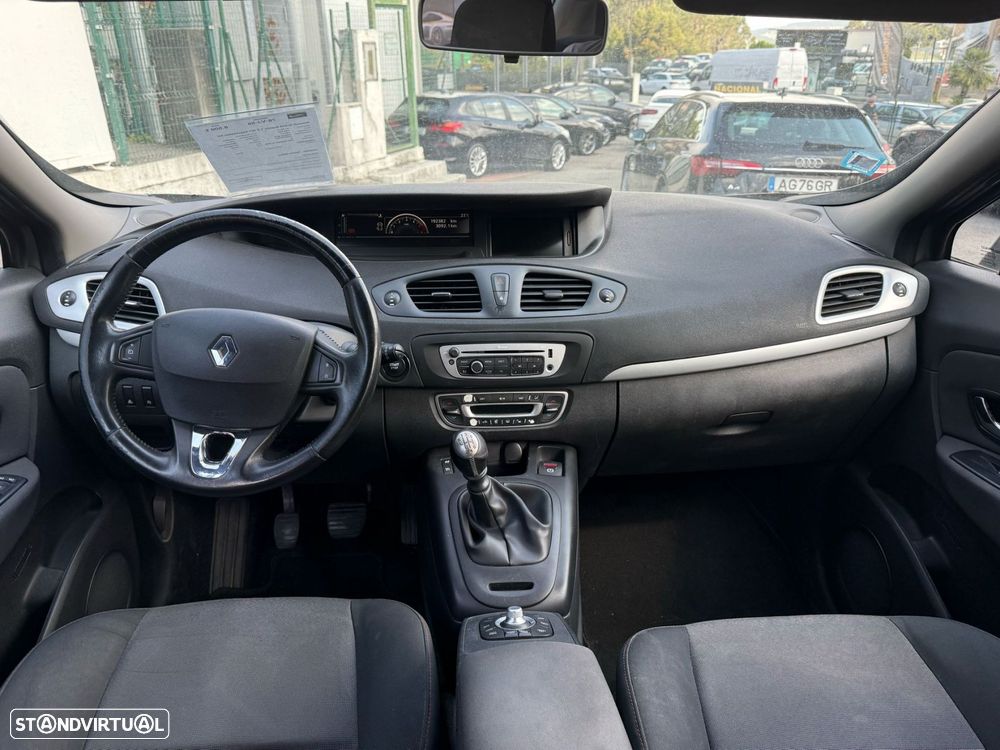 Renault Grand Scénic 1.5 dCi Expression SS - 8