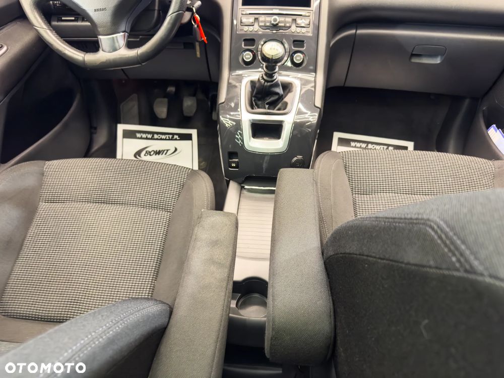 Peugeot 5008 2.0 HDi Family 7os - 20