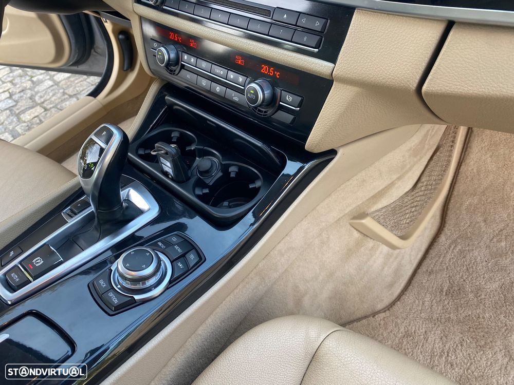 BMW 525 d Auto - 35