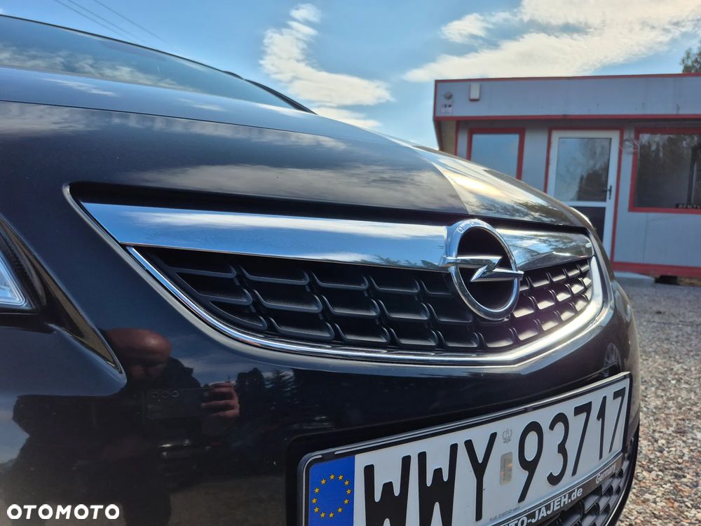 Opel Astra 1.4 T Cosmo - 6