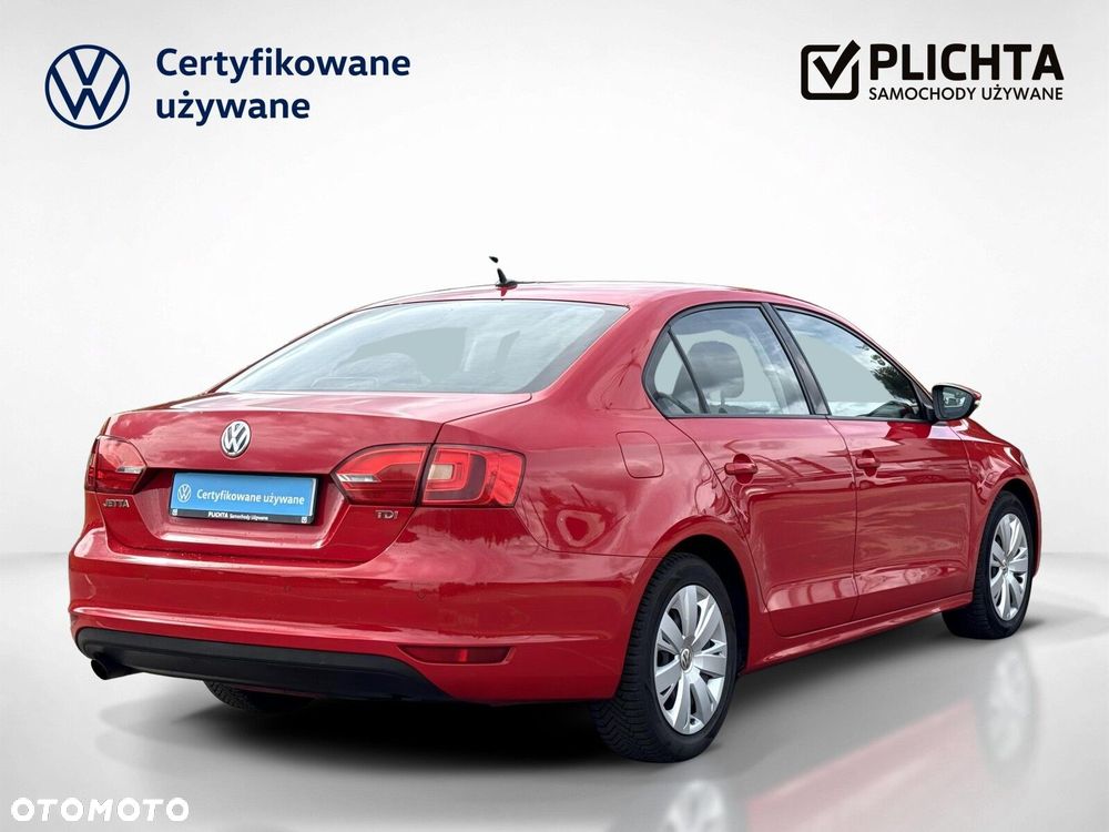 Volkswagen Jetta 1.6 TDI Trendline - 6