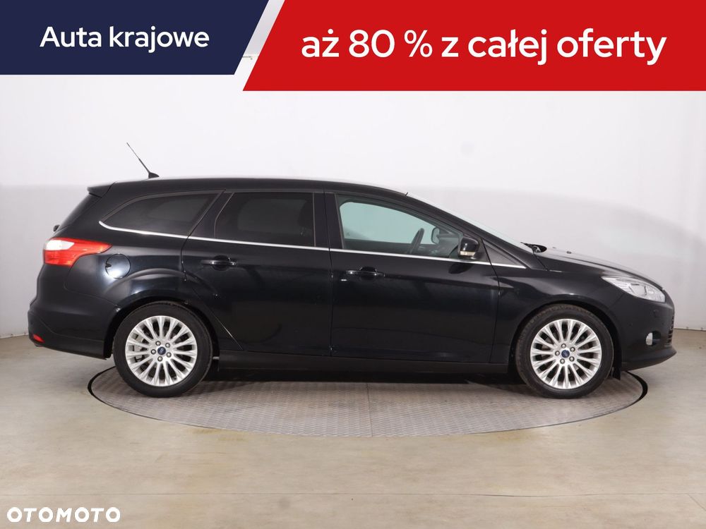 Ford Focus SW - 8