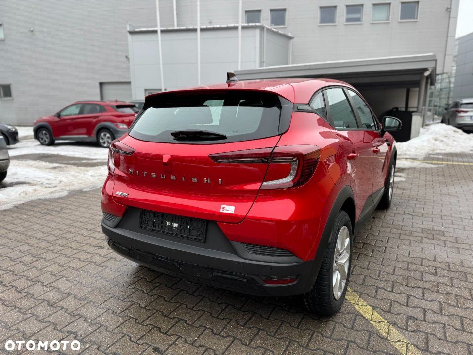 Mitsubishi ASX - 4