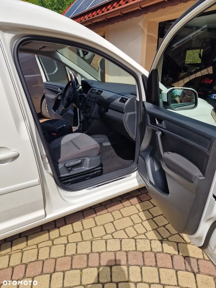 Volkswagen Caddy 1.4 TSI Highline - 6