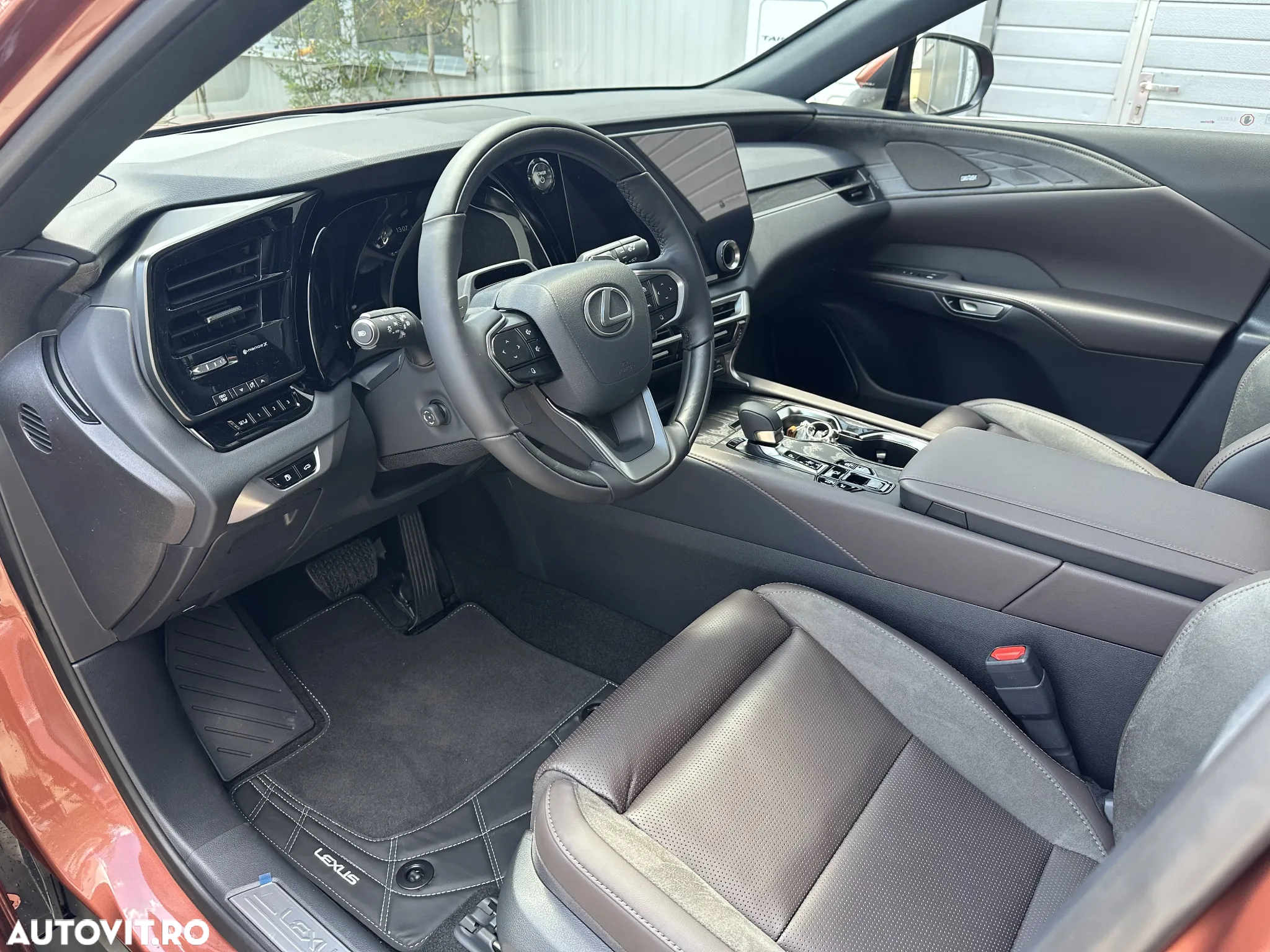 Lexus Seria RX 450h+ E-Four PHEV Luxury Mark Levinson - 9