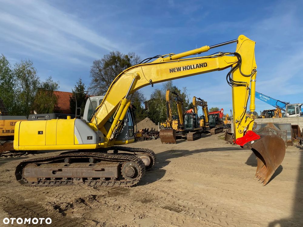 Kobelco NEW HOLLAND E175, 9900 MTH, Z NIEMIEC, PODWOZIE 90% DOBRE, WZOROWO UTRZYMANA - 2