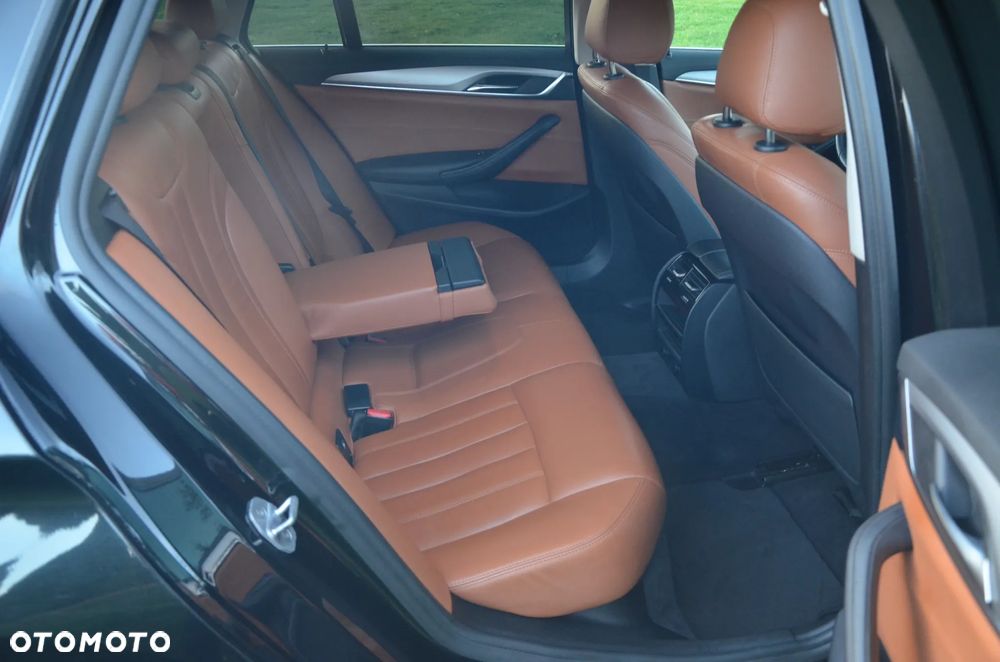 BMW Seria 5 - 21