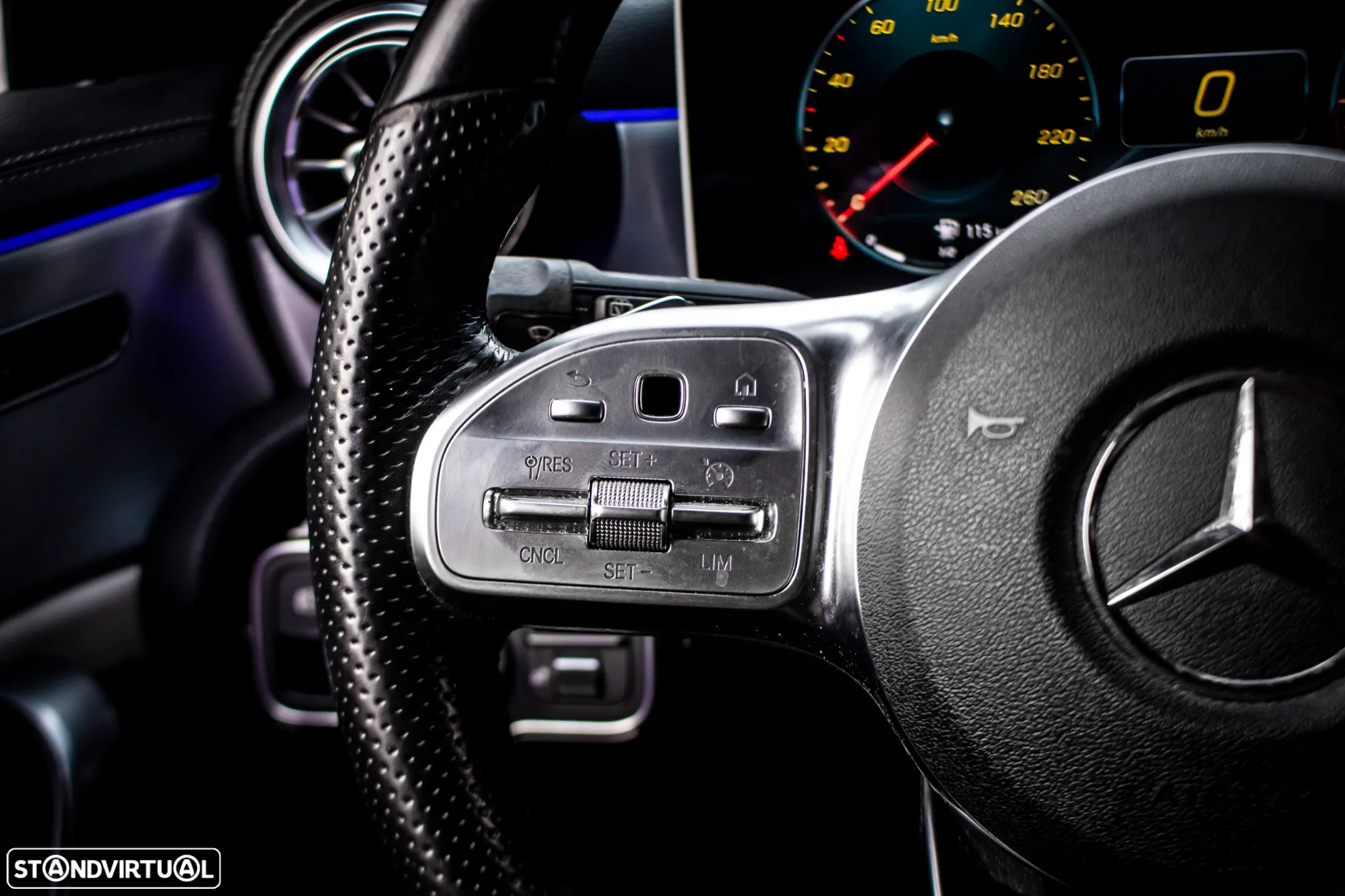 Mercedes-Benz CLA 200 d Shooting Brake AMG Line Aut. - 15