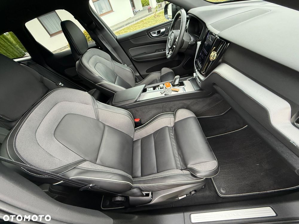 Volvo XC 60 B4 D AWD Geartronic RDesign - 10